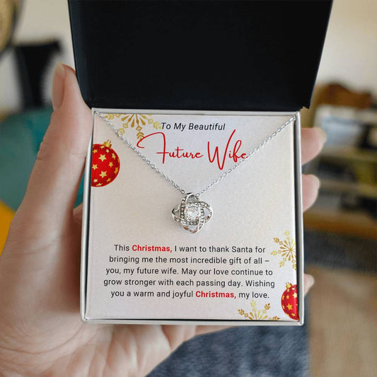 romantic jewelry gift for fiancée from husband to be