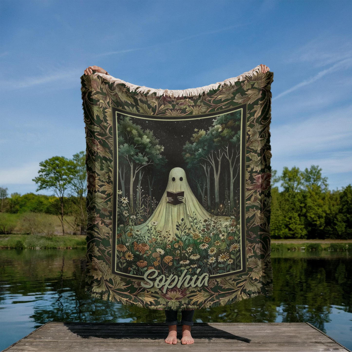 Spooky Ghost Reading Blanket – Halloween Cozy Throw for Home & Outdoor